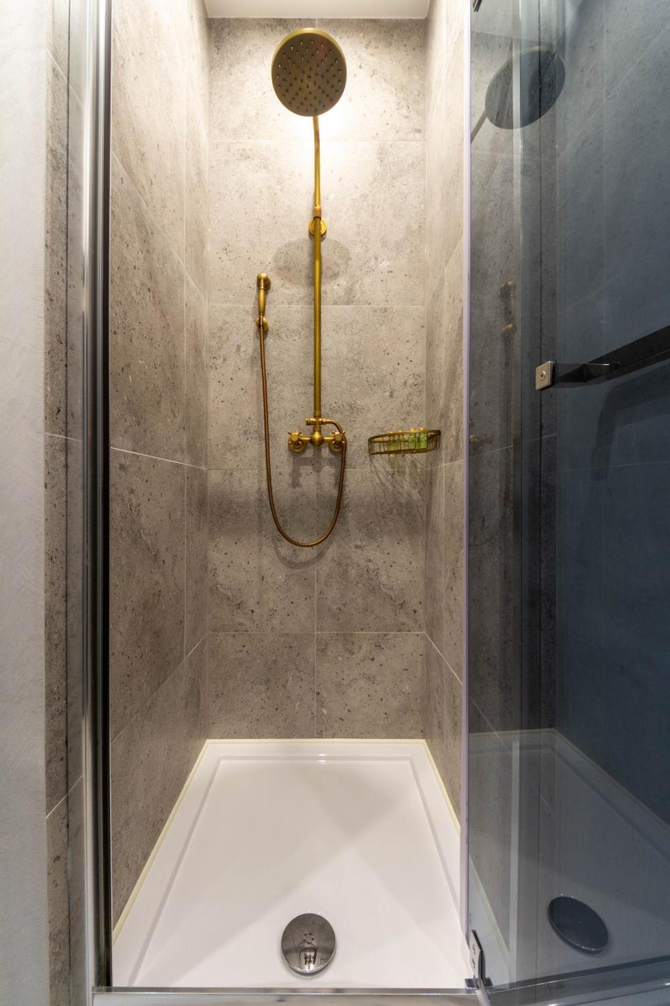 Self Check-In Apartments Kiev Luaran gambar